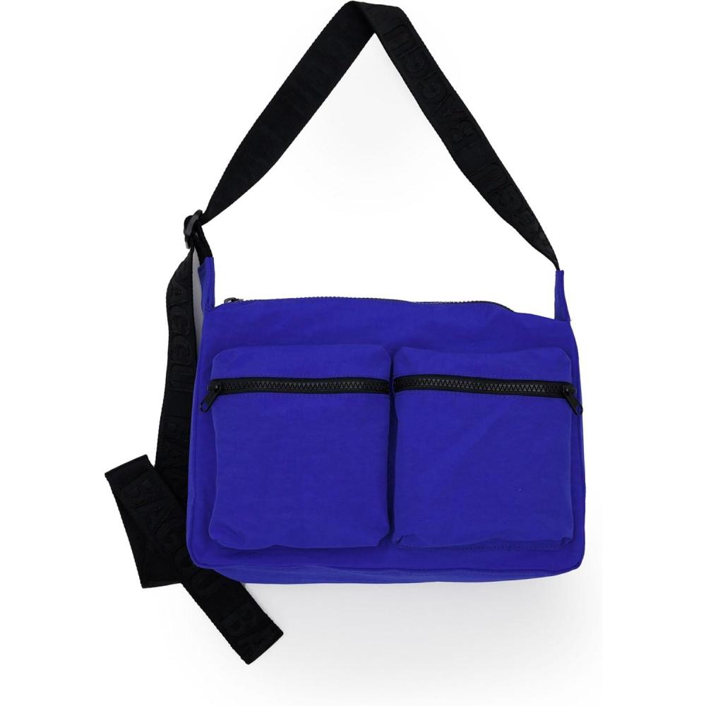 imageMedium Cargo CrossbodyLapis